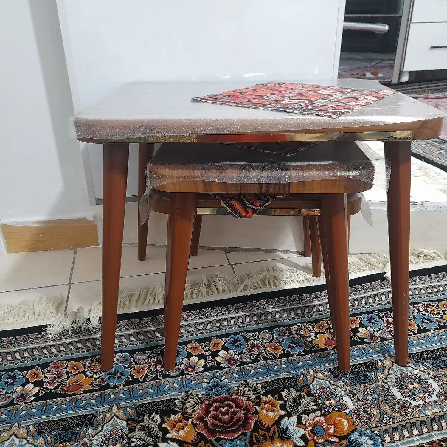 میز و جلو مبلی|مبلمان خانگی و میز عسلی|قدس, شهر‌قدس|دیوار