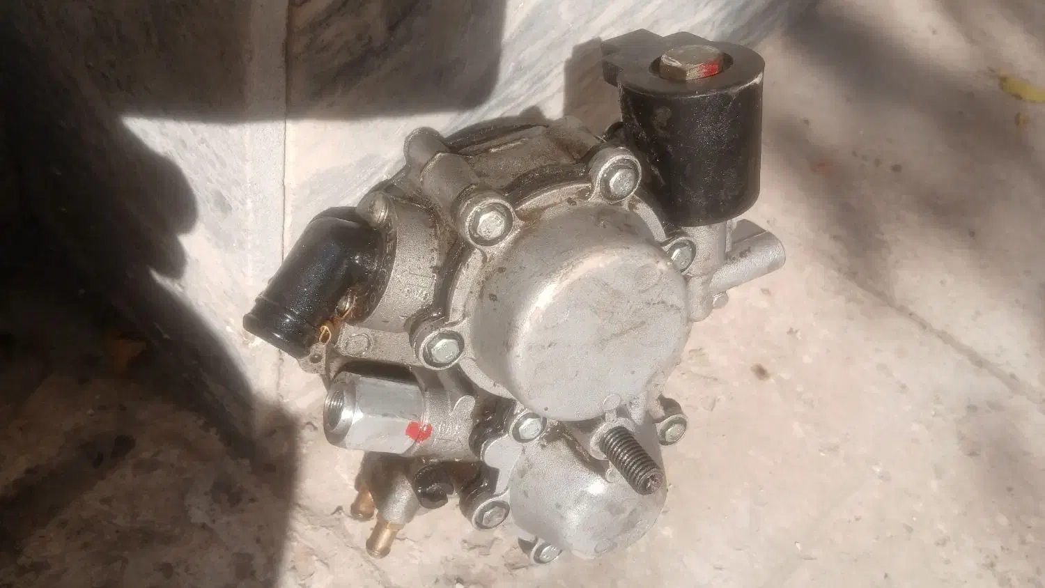 رگولاتور گاز CNG ماشین پژو|قطعات یدکی و لوازم جانبی|مشهد, سعد آباد|دیوار