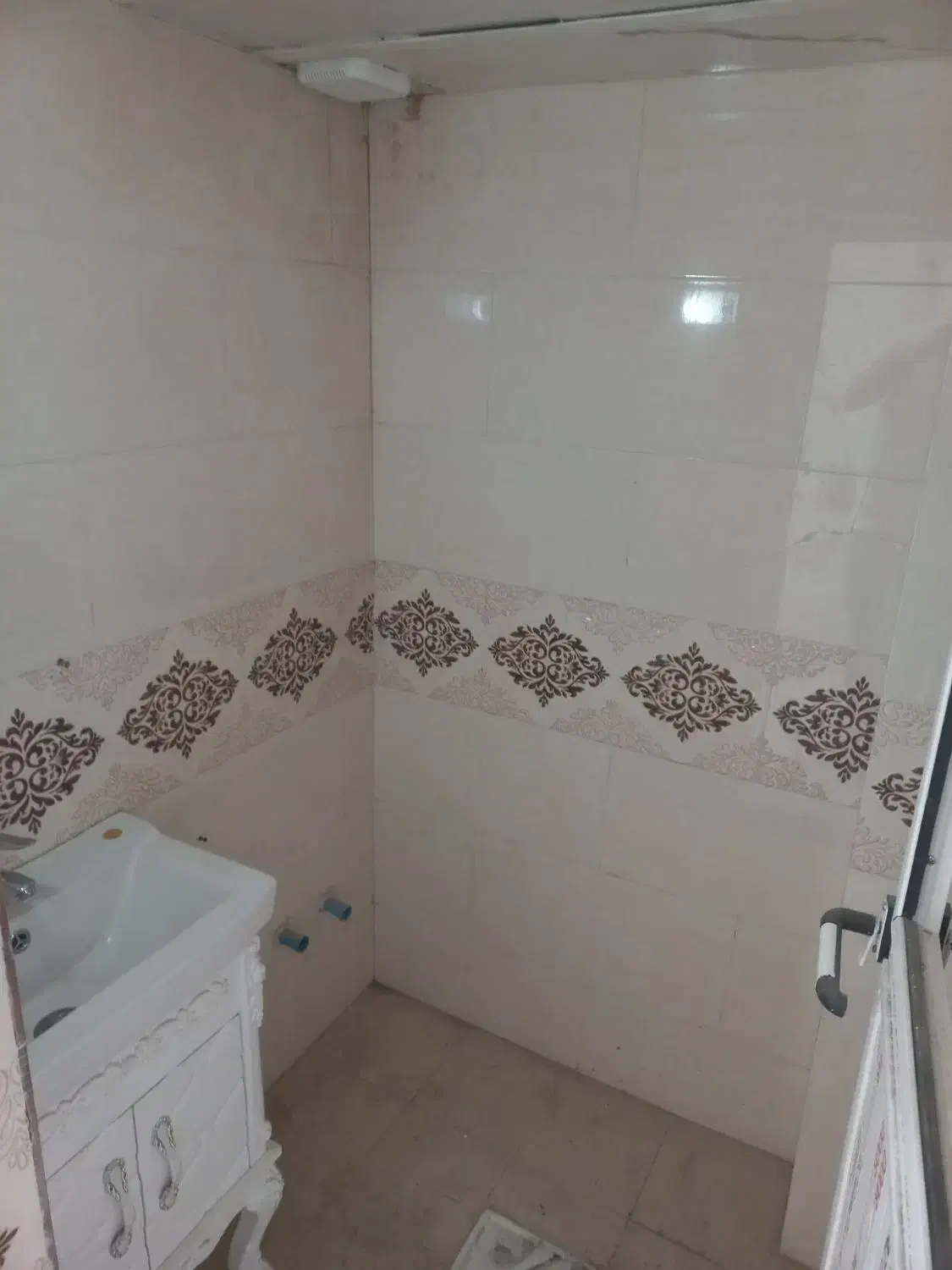 فروش تجاری فرهنگیان عارف 3|فروش مغازه و غرفه|گرمسار, |دیوار