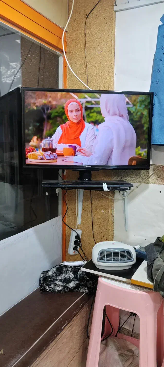 ال ای دی ۳۲سامسونگ دیجیتال سرخوددرحد|تلویزیون و پروژکتور|مریوان, |دیوار