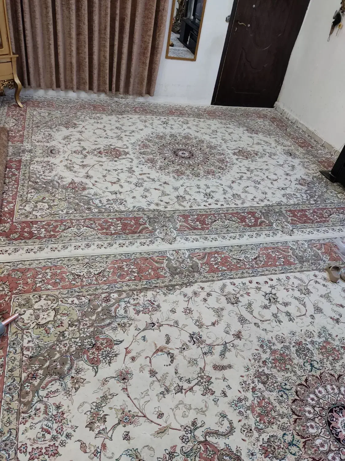 فرش 12 متری جفت تمام نخ 500 شانه پرگوشت|فرش|مشهد, خواجه ربیع|دیوار