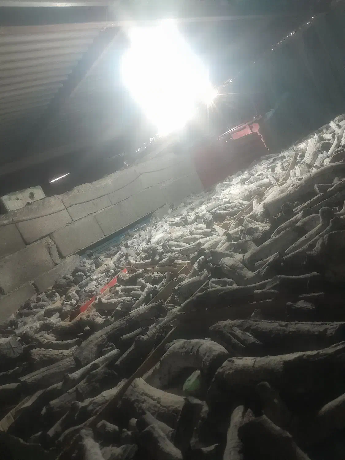 پخش عمده و خرده فروشی انواع زغال (بنکداری صادقی)|عمدهفروشی|تهران, شهرک ولیعصر جنوبی|دیوار