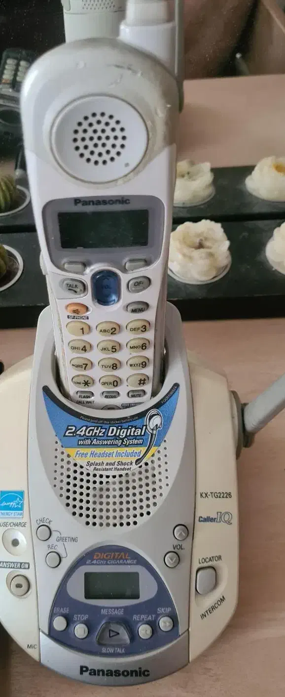 تلفن پاناسونیک رومیزی|تلفن رومیزی|تهران, قلهک|دیوار