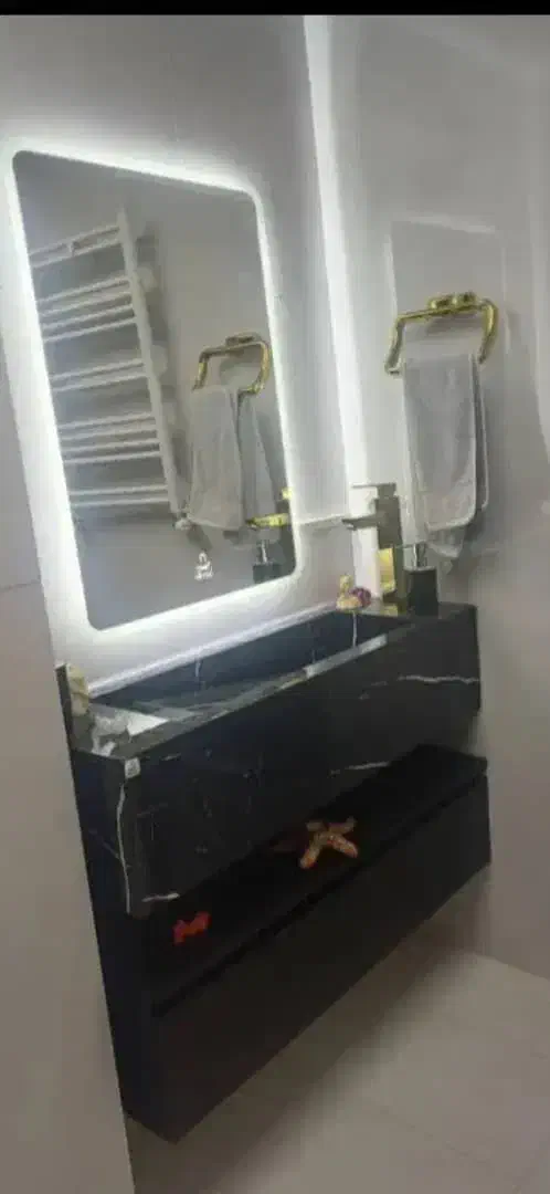 نصب روشویی و کاشی  چسبی|خدمات پیشه و مهارت|شهرکرد, |دیوار