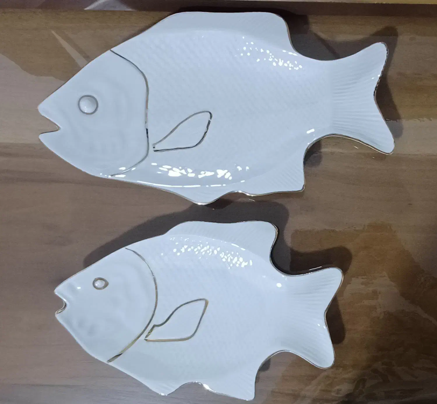 چینی طرح ماهی|ظروف سرو و پذیرایی|بیجار, |دیوار