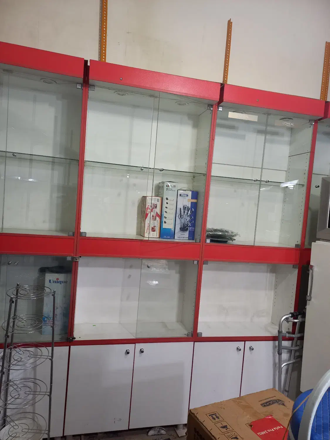 فروش ویترین ام دی اف در حد نو|بوفه، ویترین، کنسول|محمدشهر, جعفرآباد|دیوار