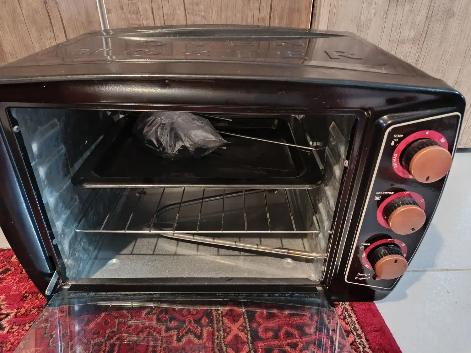 توستر نو فقط کارتن ندارد|اجاق گاز و لوازم برقی پخت‌وپز|سنندج, |دیوار