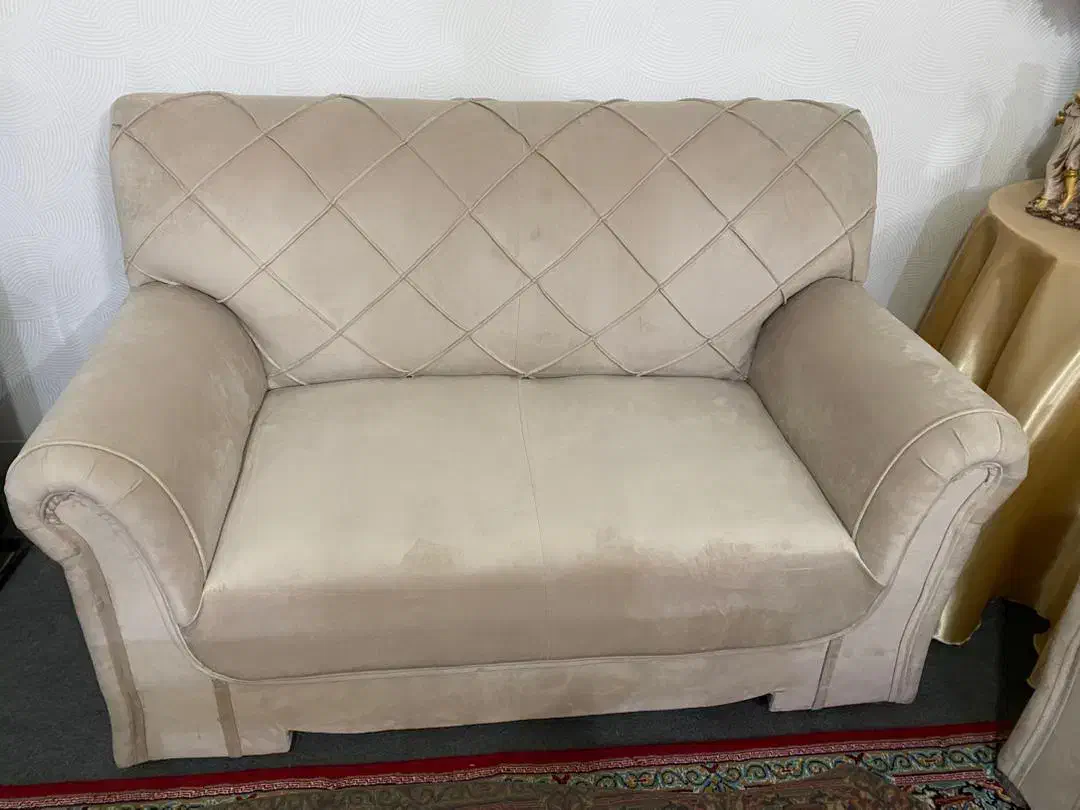 مبل و عسلی جلوش|مبلمان خانگی و میز عسلی|رفسنجان, |دیوار