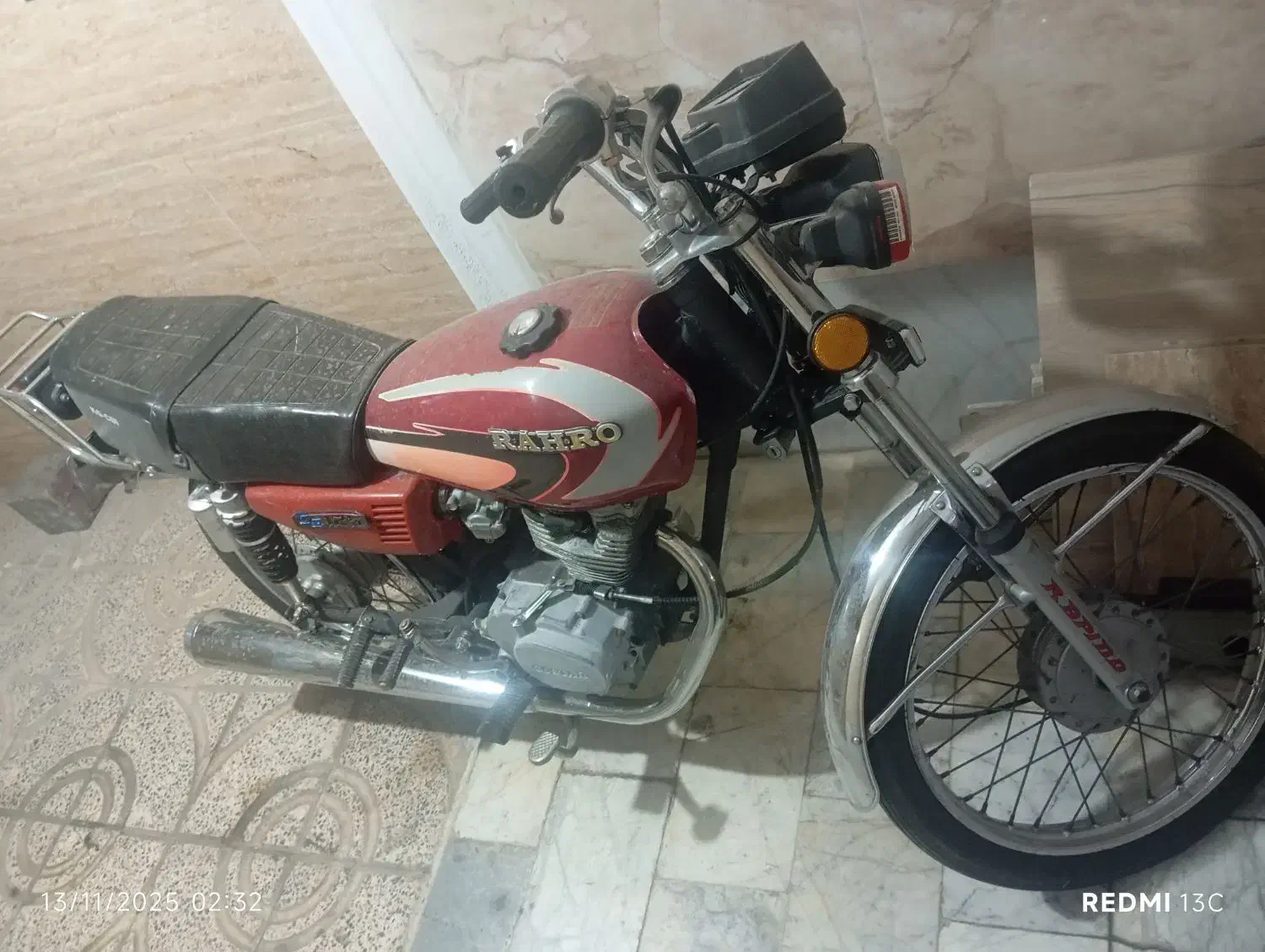 موتور هوندا|موتورسیکلت|قدس, شهر‌قدس|دیوار