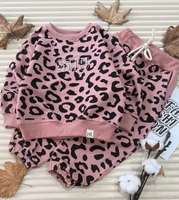 لباس بچگانه پلنگی ست دخترانه و پسرانه سایز50|کفش و لباس بچه|تهران, والفجر (افسریه)|دیوار