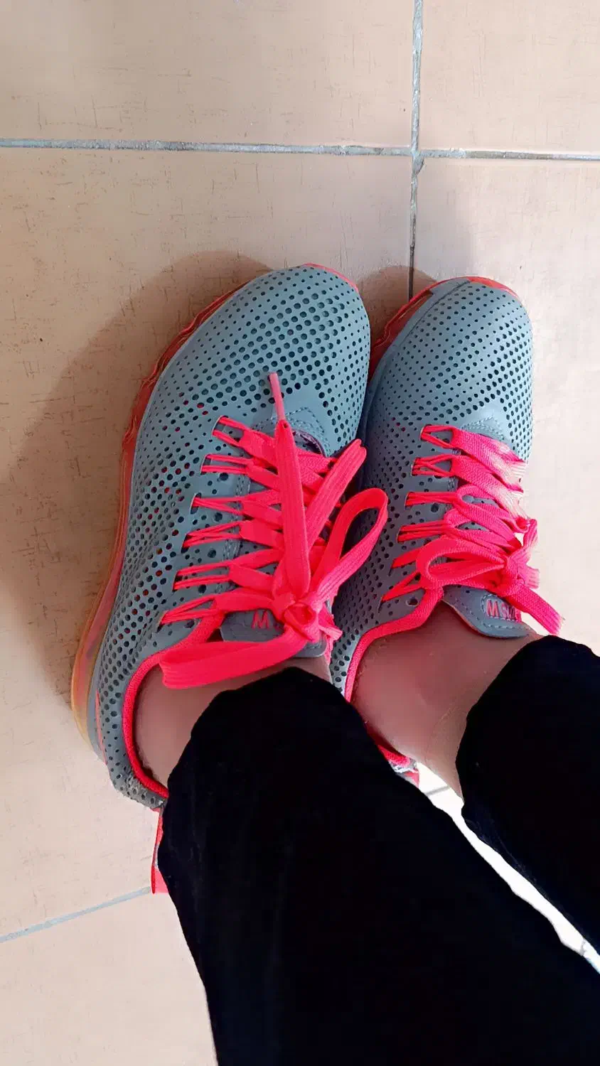 کفش اسپورت خارجی زیره کپسول دار|کیف، کفش، کمربند|ارومیه, |دیوار