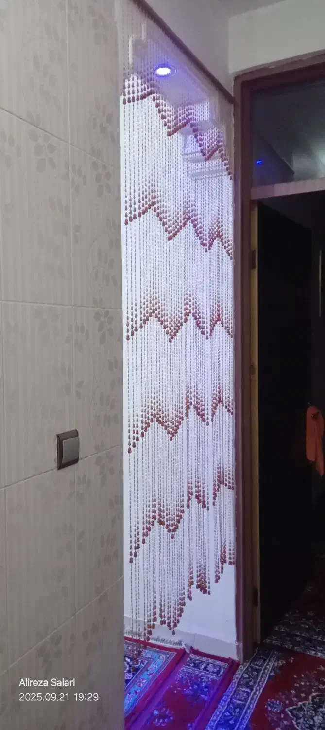 پــرده آویــز|پرده، رانر، رومیزی|دورود, |دیوار