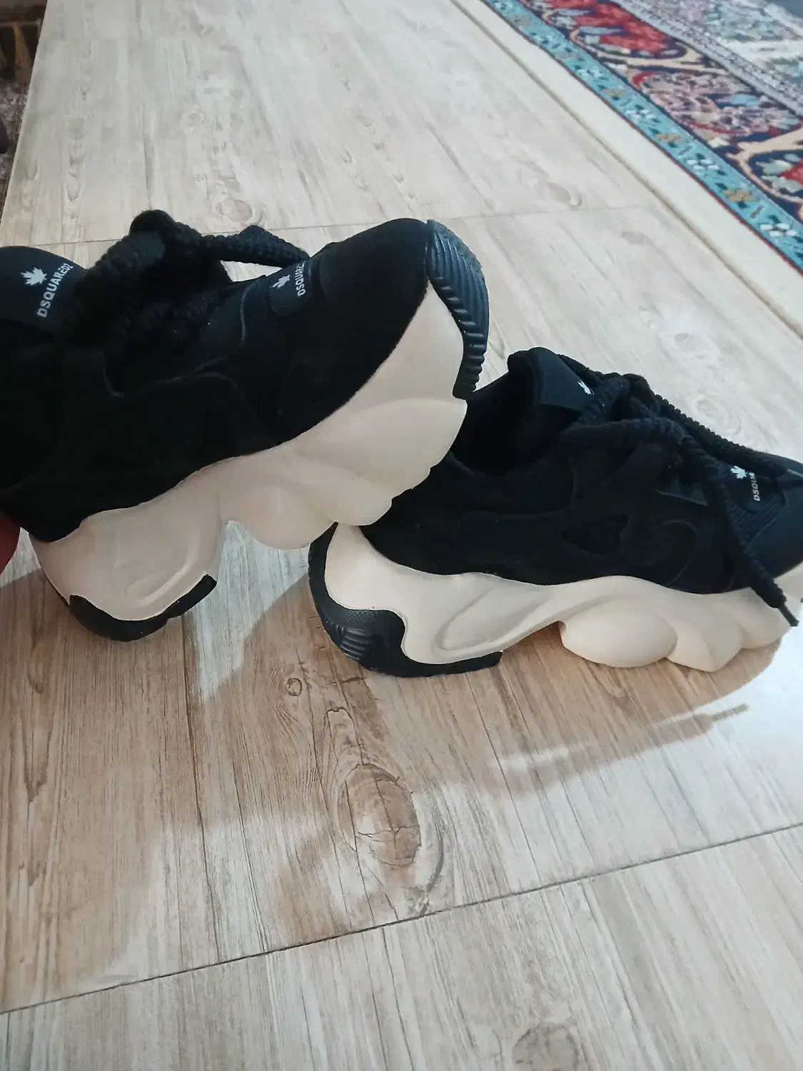 کفش|کیف، کفش، کمربند|کوهدشت, |دیوار