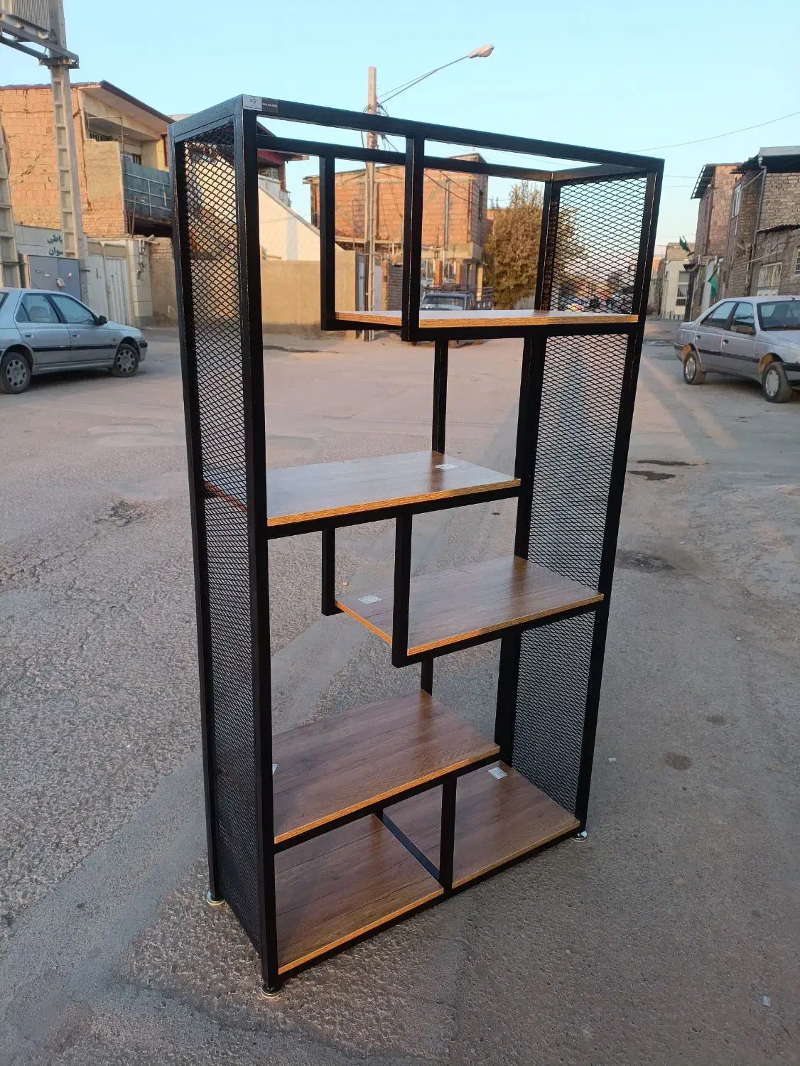 رگال و استند ایستاده مدرن|کتابخانه، شلف، قفسه‌های دیواری|کرمان, |دیوار