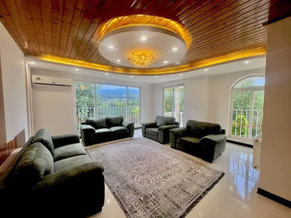 فروش ویژه کاخ ویلا مناسب زندگی دائم|فروش خانه و ویلا|اصفهان, هوانیروز|دیوار