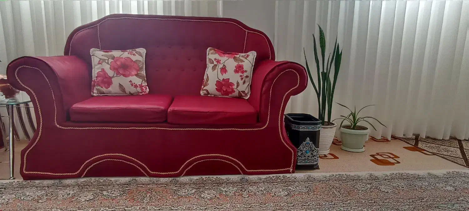 مبل هفت نفره همراه میز و عسلی|مبلمان خانگی و میز عسلی|بجنورد, |دیوار