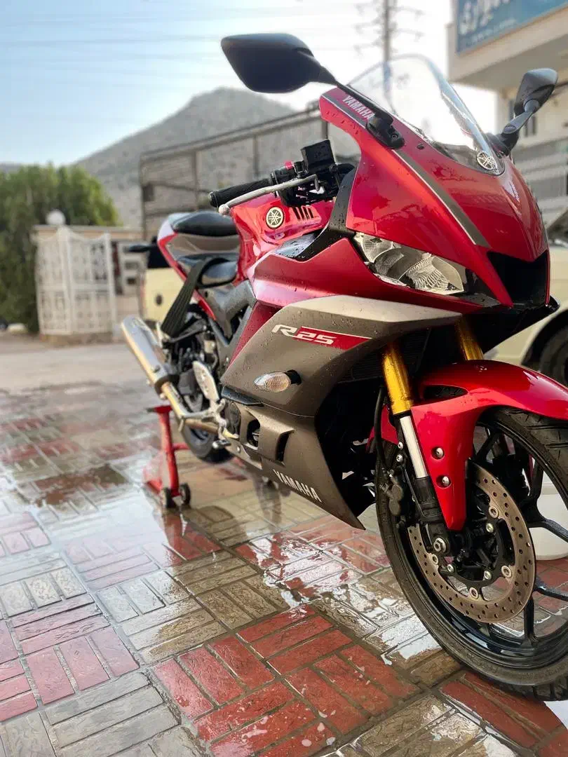 یاماها r25 مدل ۱۴۰۰|موتورسیکلت|شیراز, شهرک گلستان|دیوار