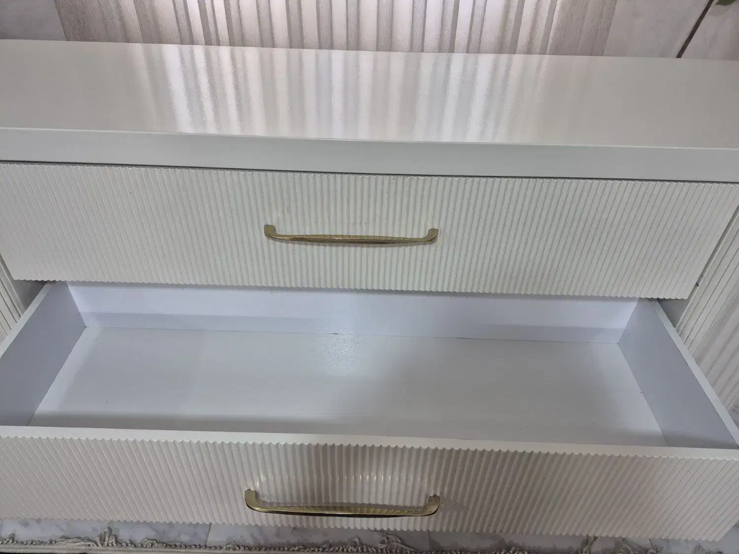 کنسول|بوفه، ویترین، کنسول|هادی شهر, |دیوار