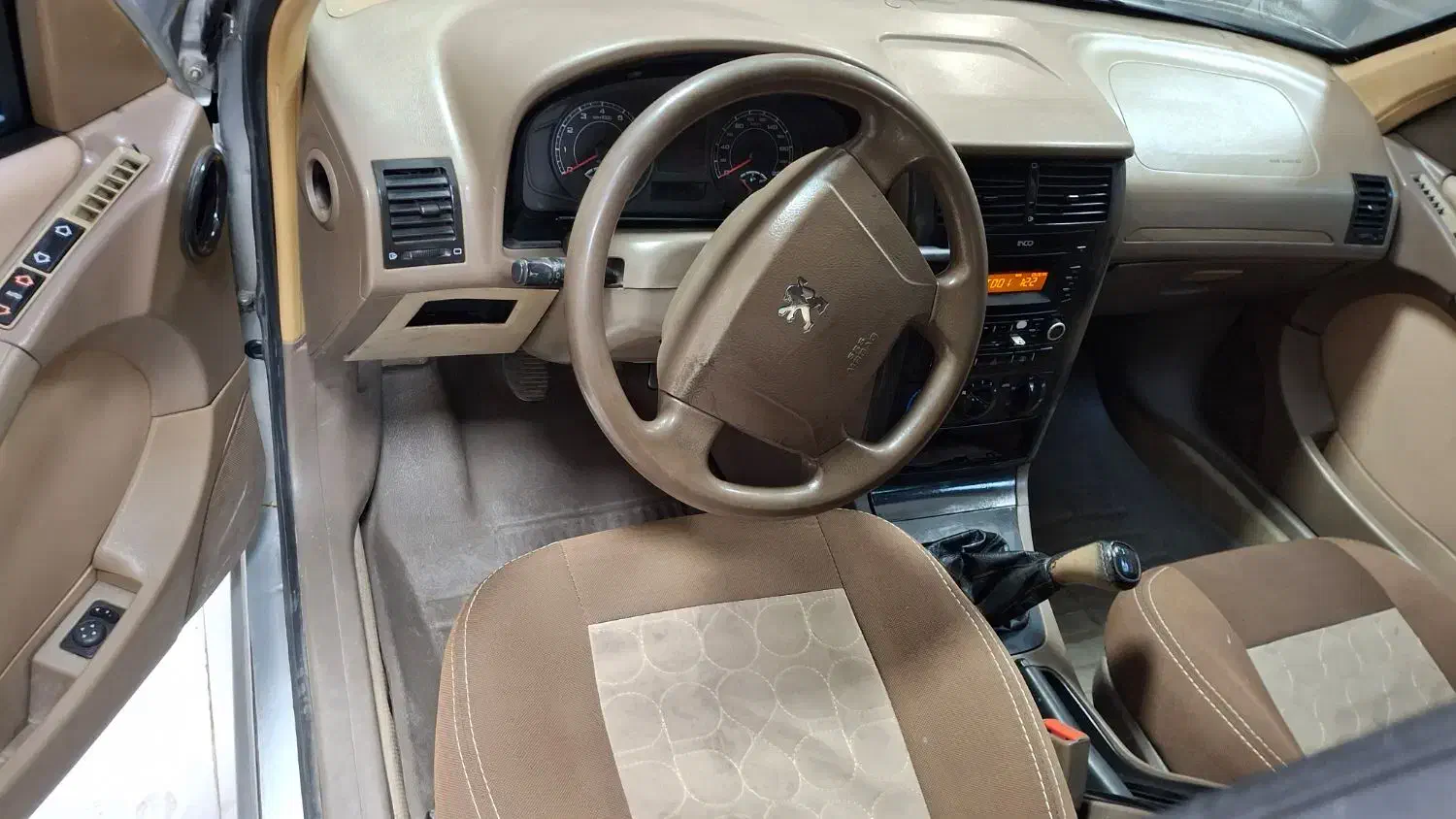 پژو فروشی سالم|خودرو سواری و وانت|کاشان, قطب راوندی|دیوار