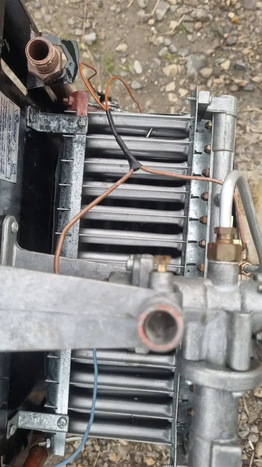 خدمات تخصصی لولهکشی و جوشکاری و نصب آبگرمکن|خدمات پیشه و مهارت|علیآباد کتول, |دیوار