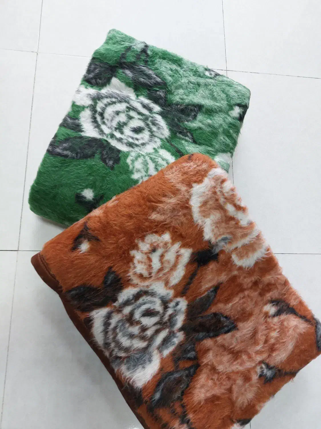 پخش پتو مینک(تابان یزد) عمده/جزئی|رختخواب، بالش، پتو|محمدشهر, محمدشهر|دیوار