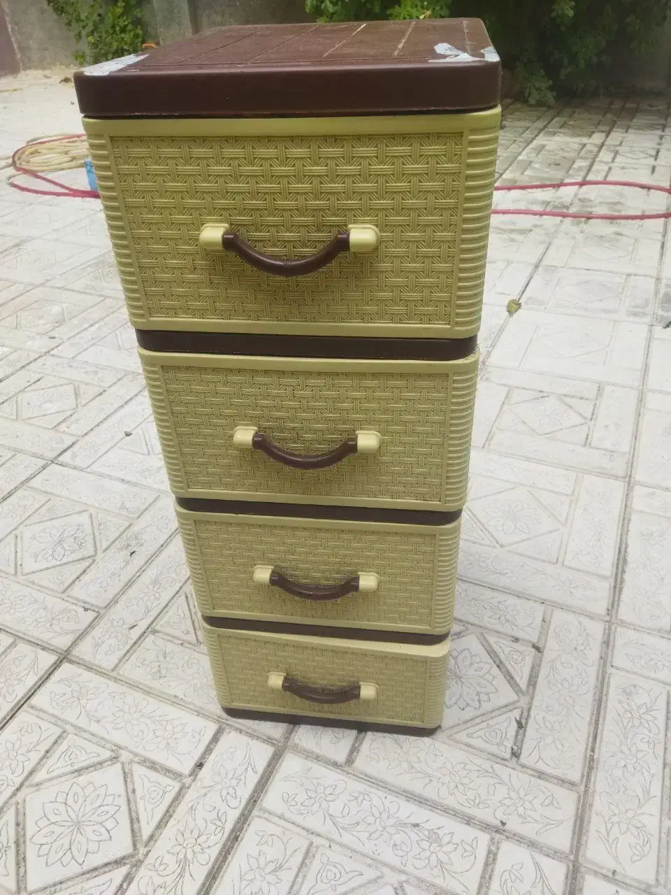 دوعدد فایل صنعت پلاستیک کاوه نو نو|مبلمان خانگی و میز عسلی|سنندج, |دیوار