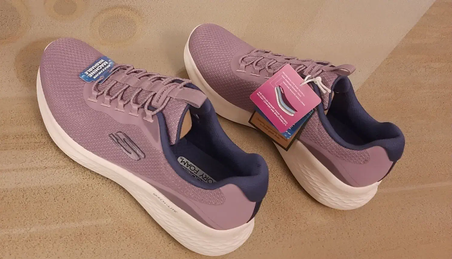 اسکیچرز اصل زنانه سایز ۳۹|کیف، کفش، کمربند|تهران, هوانیروز|دیوار