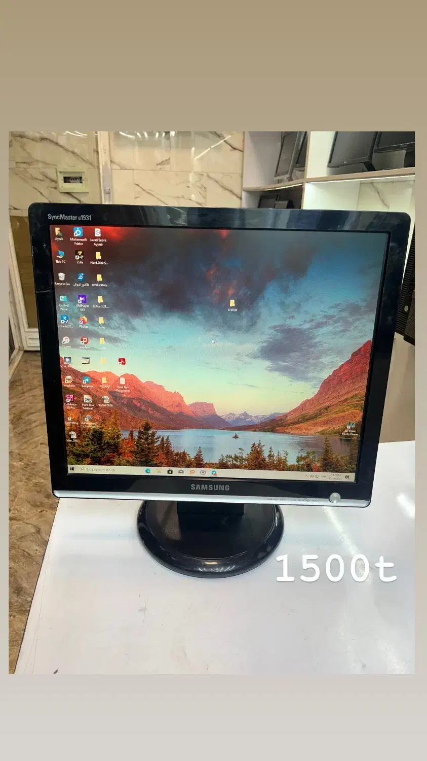 مانیتور LCD سایز ۱۹ - ۱۷|قطعات و لوازم جانبی رایانه|اردبیل, |دیوار