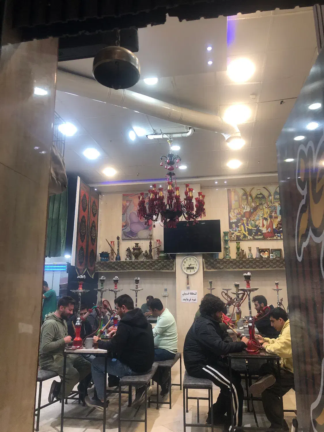 قهوه چی یا چایی ریز و کارگر ساده|استخدام خدمات فروشگاه و رستوران|تهران, حکیمیه|دیوار