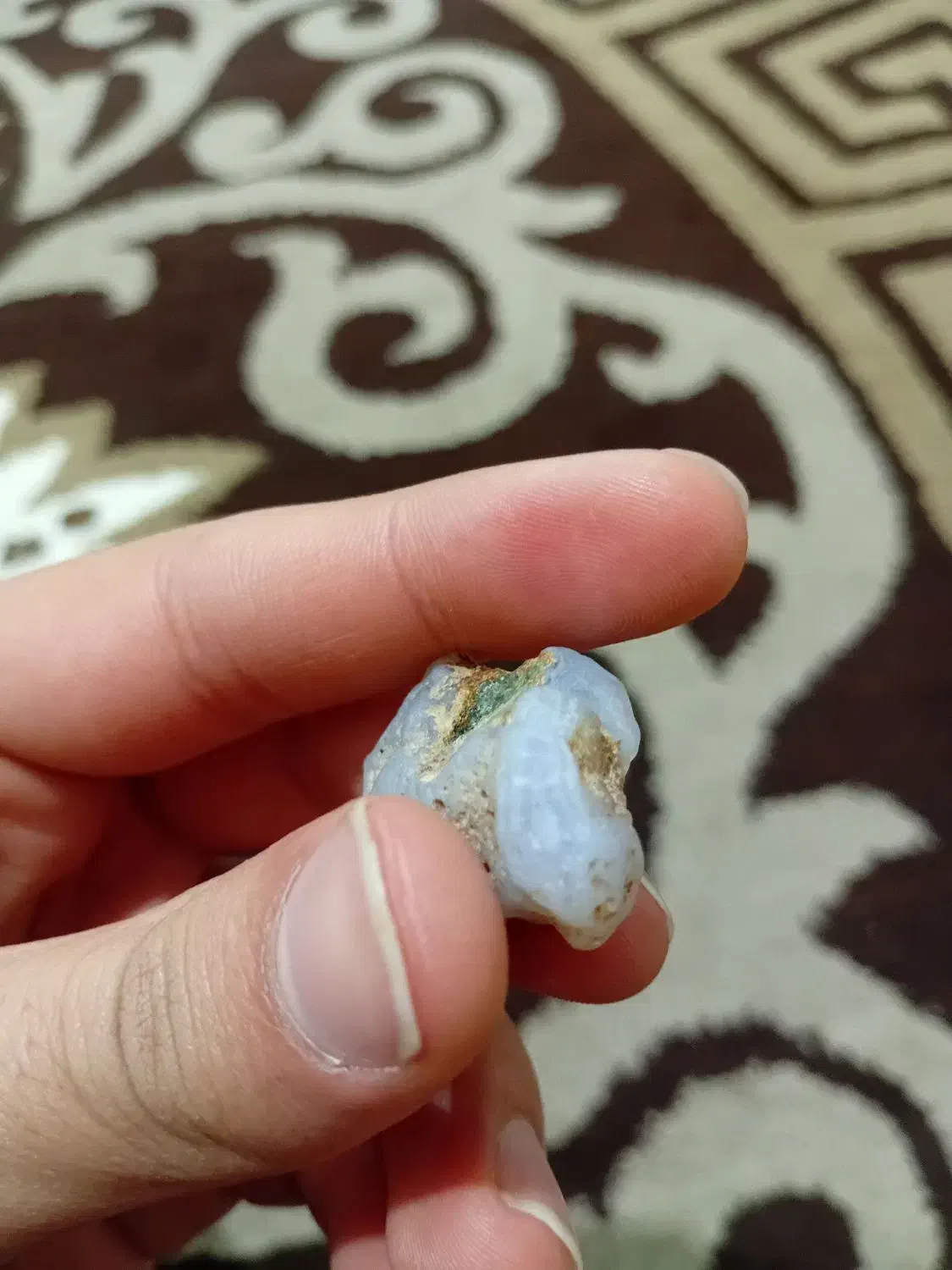 عقیق سوسنی یا کبود|جواهرات|الوند, |دیوار