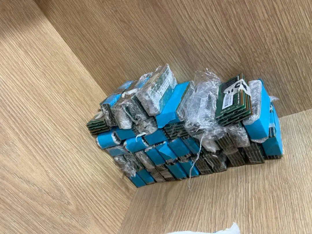 Ram 8DB DDR4 لپ تاپی|قطعات و لوازم جانبی رایانه|تهران, فردوسی|دیوار