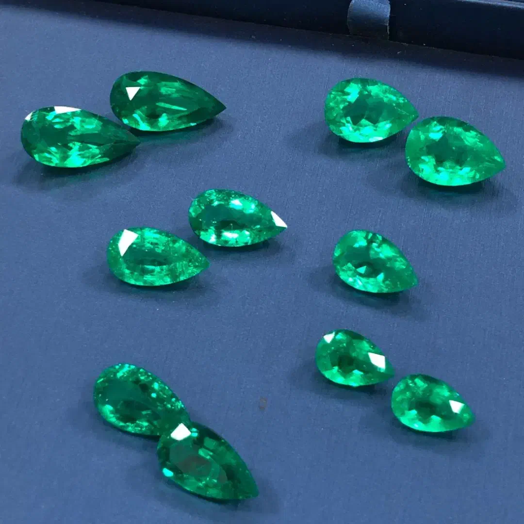 زمرد جواهری انگشتر و گردنبند طلا و نقره فقط۹۹|جواهرات|تهران, بازار|دیوار