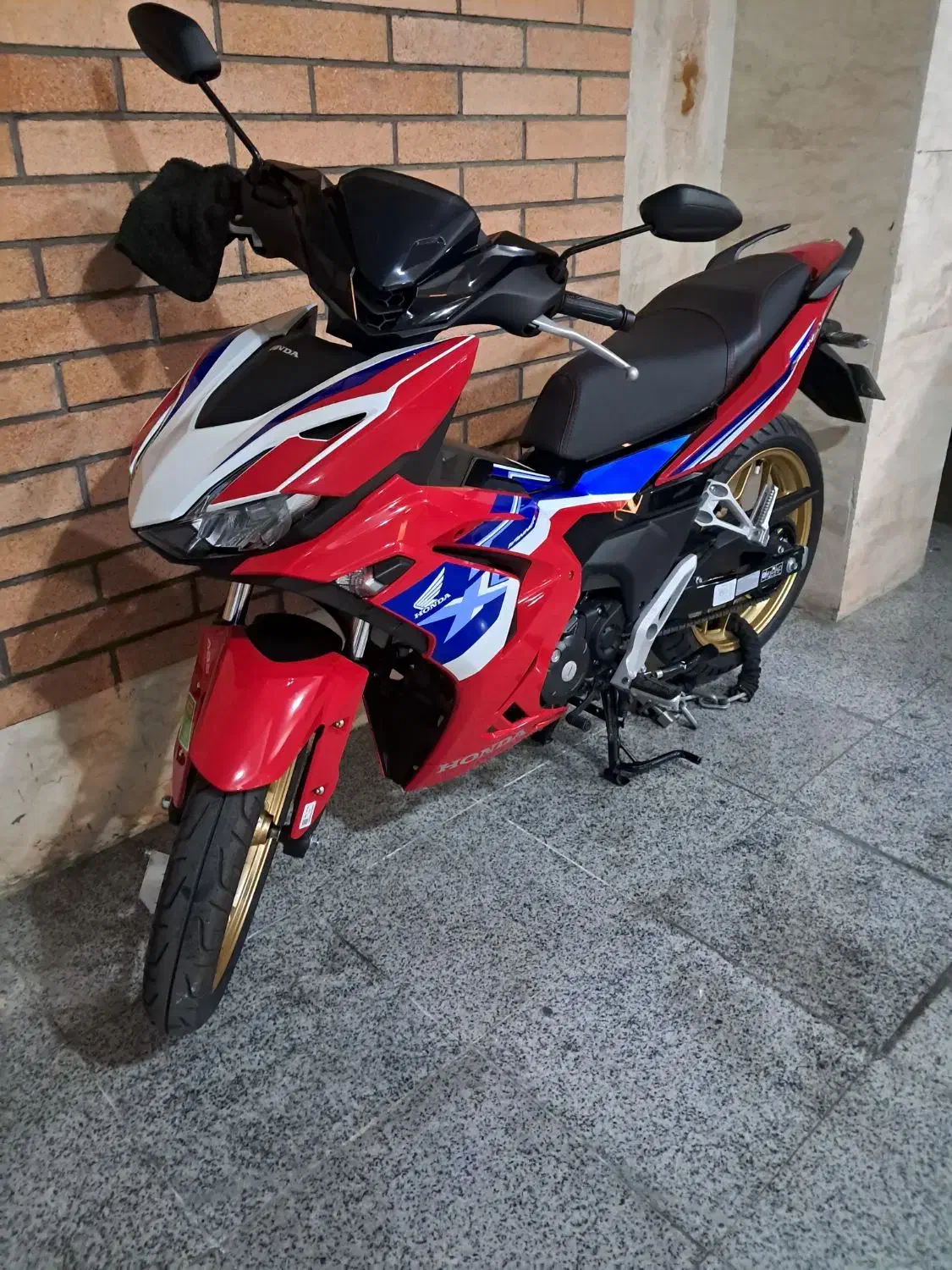 هندا وینر|موتورسیکلت|تهران, نازیآباد|دیوار