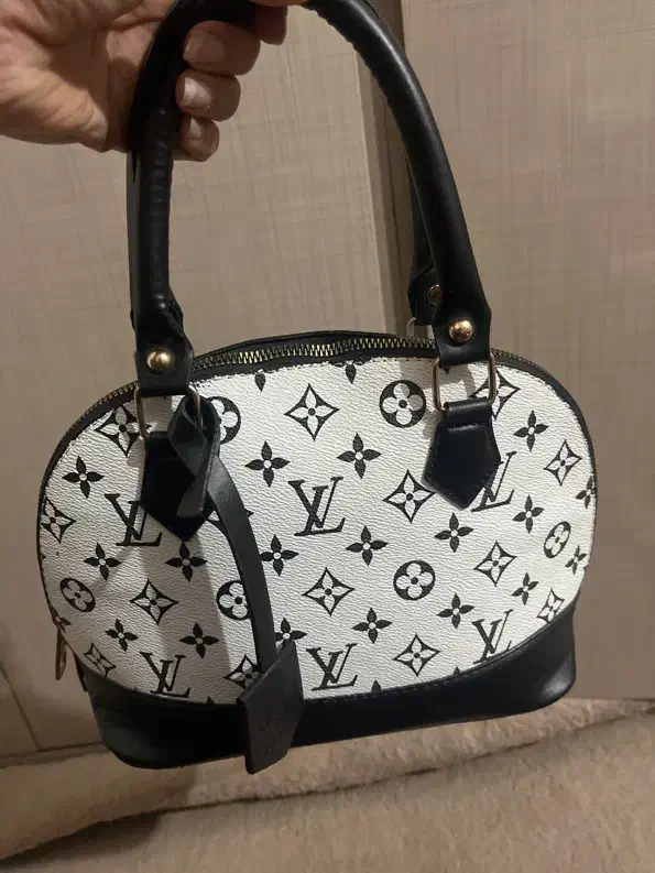 کیف ترک اکبند|کیف، کفش، کمربند|تبریز, |دیوار