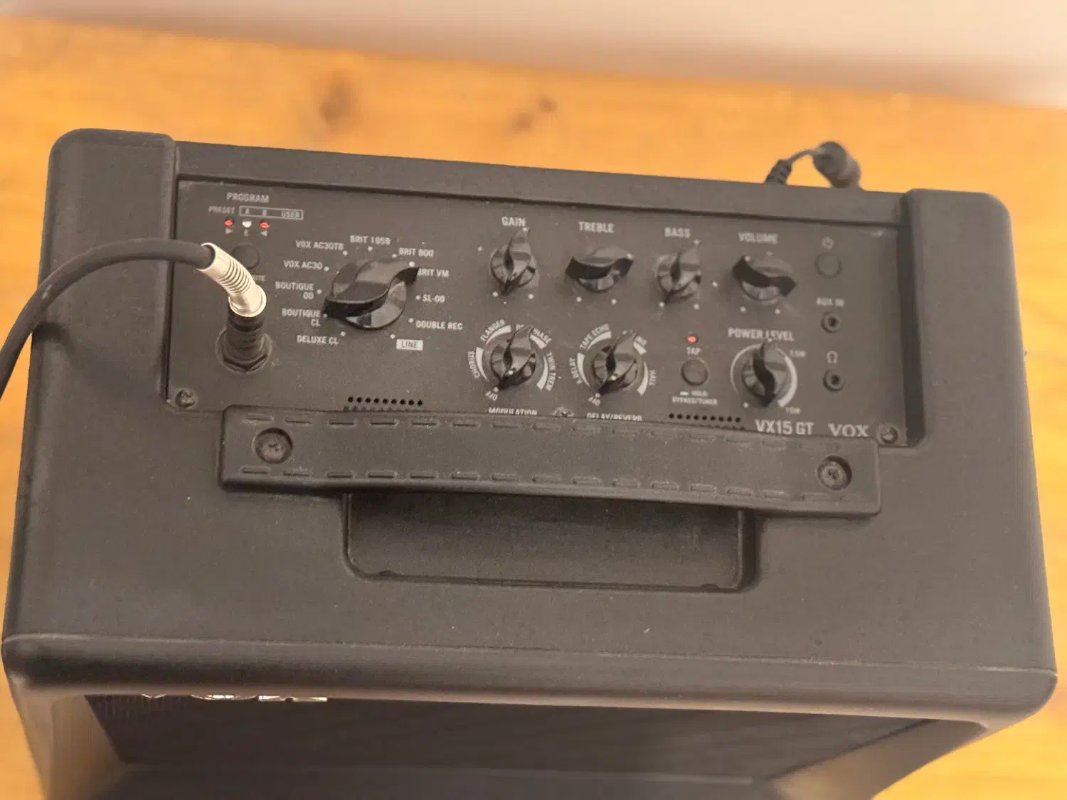 آمپلیفایر VOX VX15GT|گیتار، بیس، امپلیفایر|شاهین‌شهر, مخابرات (شهید بهشتی)|دیوار