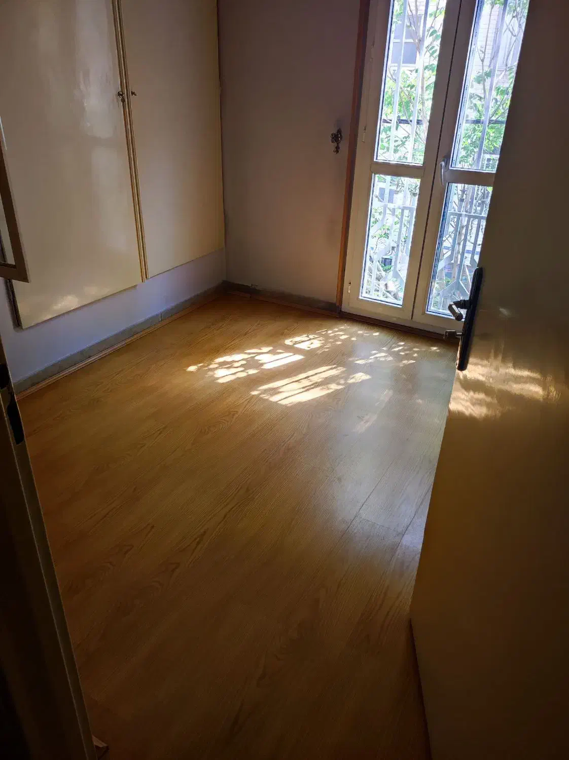 اختیاریه/ ۱۲۲ متر ۳ خواب/ مناسب بازسازی|فروش آپارتمان|تهران, اختیاریه|دیوار