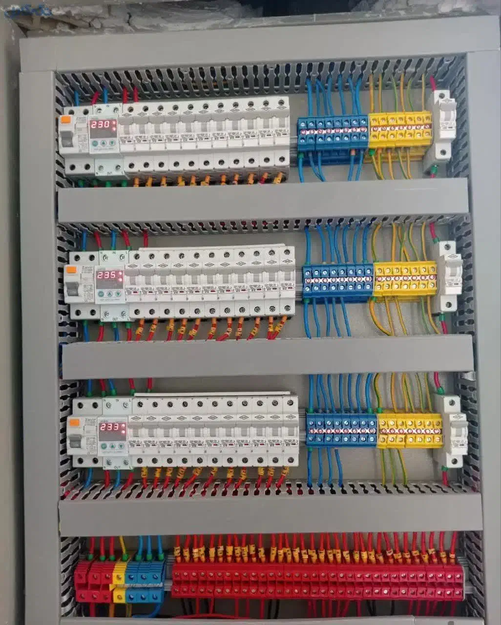 برقکاربرق‌کار برقکش برقکشی نصب آیفون وتلفن کل قم|خدمات پیشه و مهارت|قم, شاه ابراهیم|دیوار