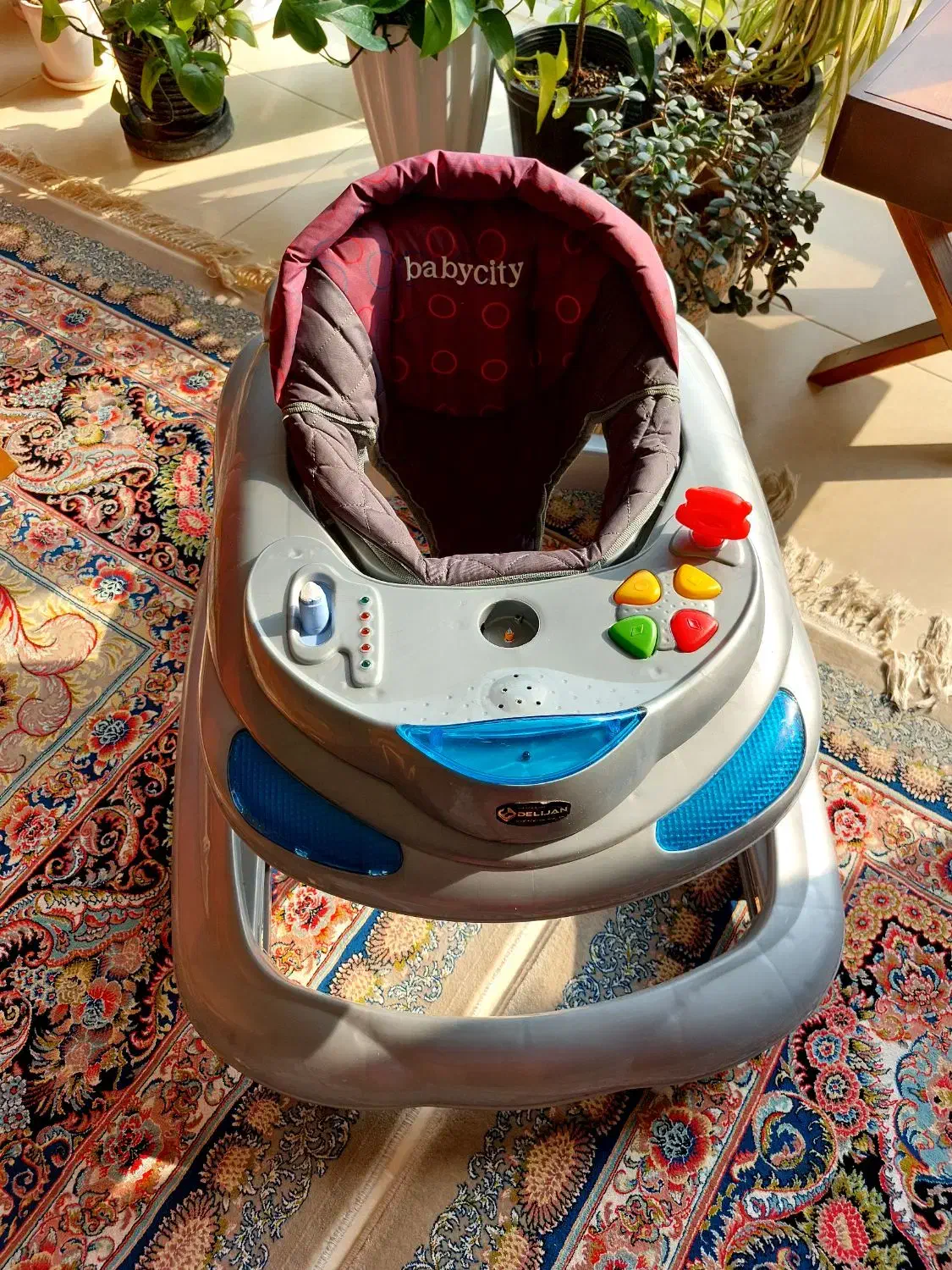 تخت کنار تختی مادر،کالسکه،کریر،روروئک،صندلی ماشین|تخت و صندلی بچه|آمل, |دیوار