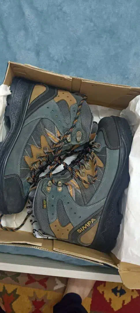 کفش کوهنوردی|کیف، کفش، کمربند|گرگان, |دیوار