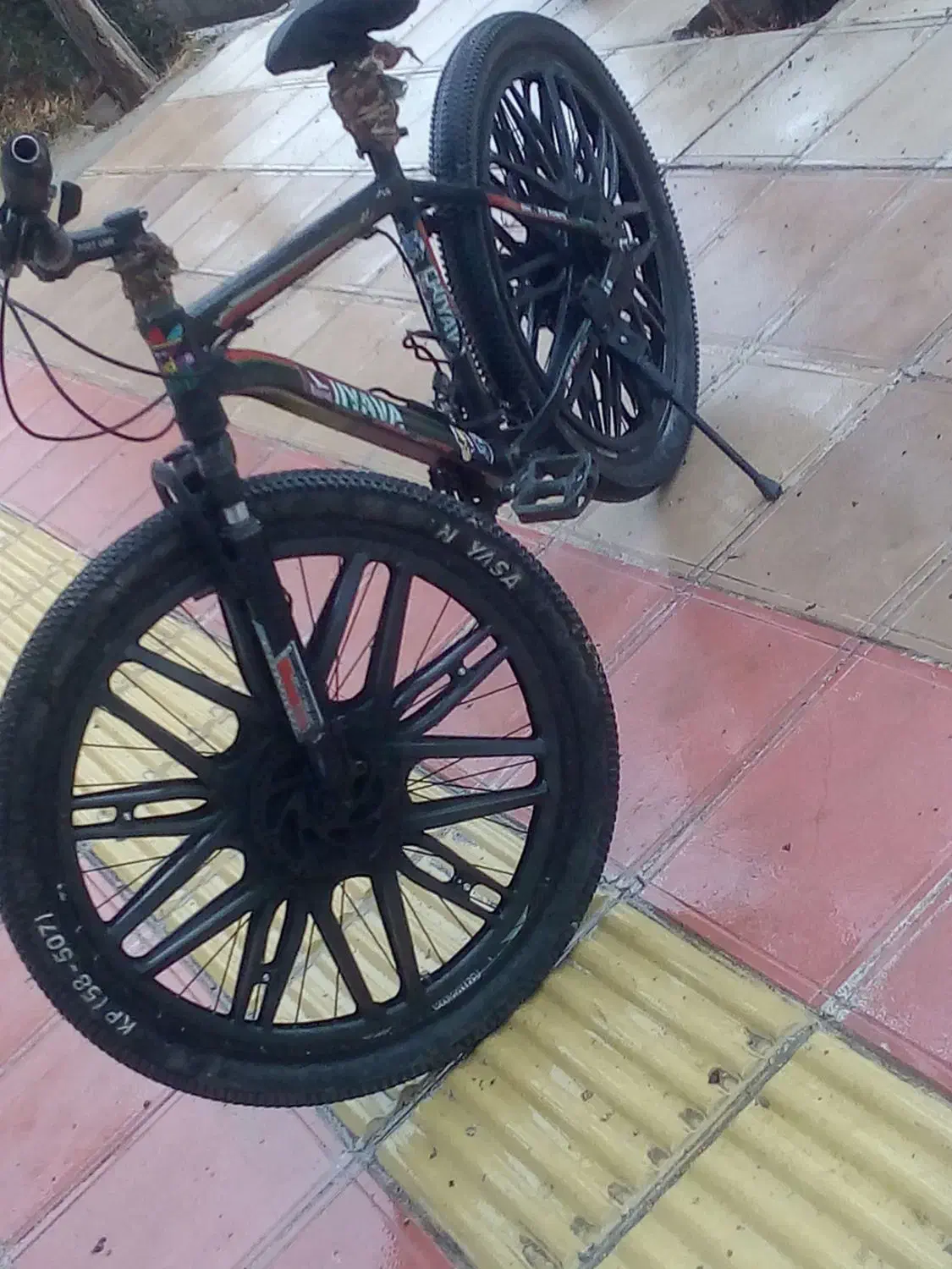 دوچرخه۲۶ ت|دوچرخه، اسکیت، اسکوتر|آشخانه, |دیوار