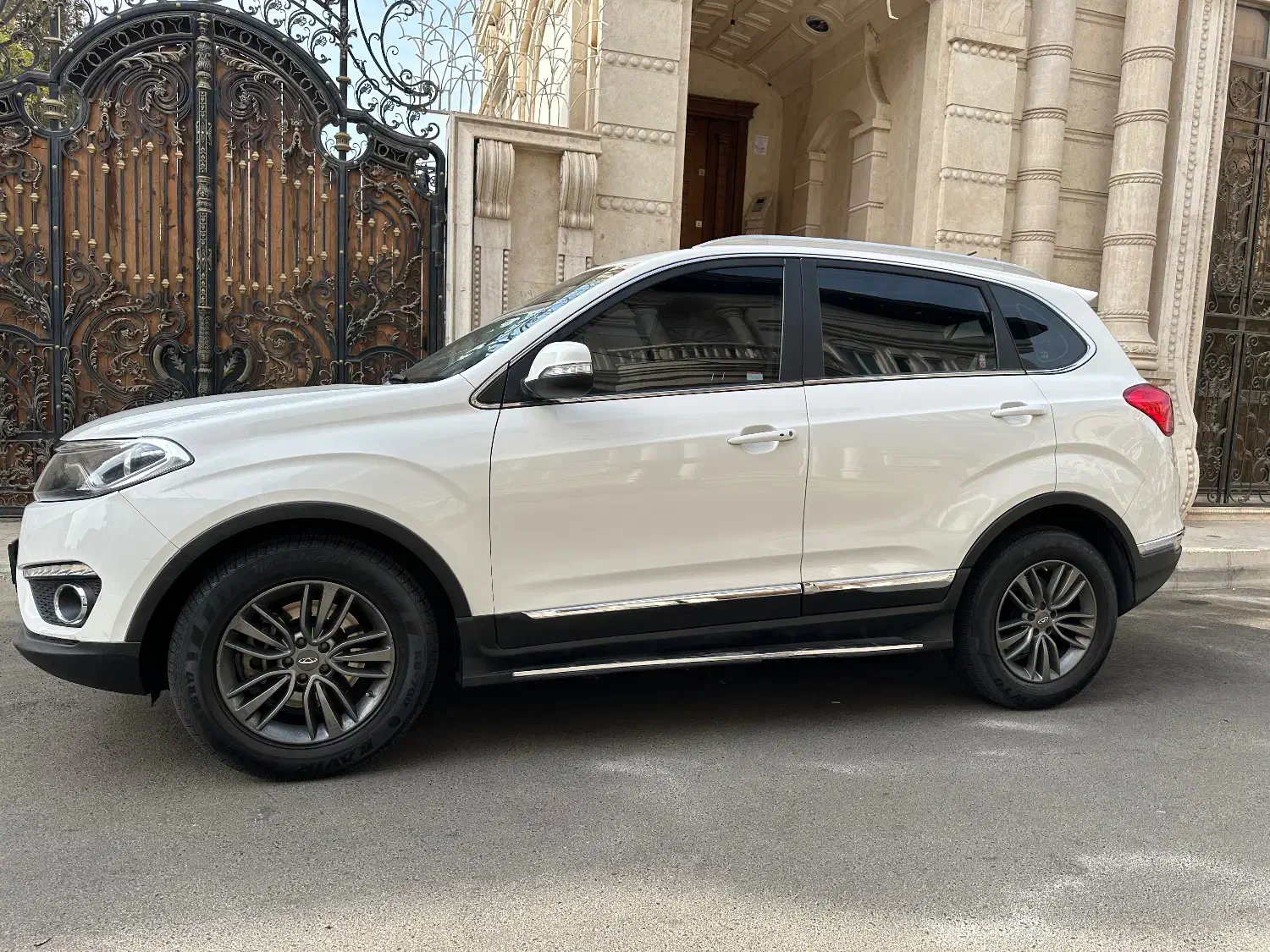 تیگو ۵ مدل ۹۶ بیرنگ|خودرو سواری و وانت|کرج, شهرک صدف|دیوار