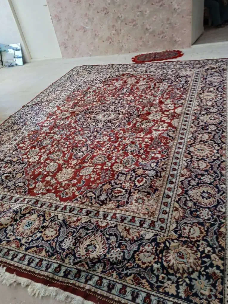 فرش ماشینی ۱۲ متری قدیمی بسیار تمیز|فرش|خوی, |دیوار