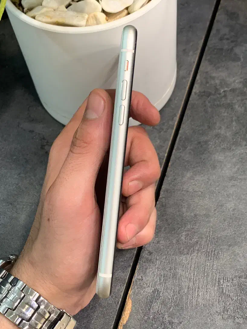 Iphone 11 normal دوسیم ۱۲۸|موبایل|کرج, اتحاد|دیوار