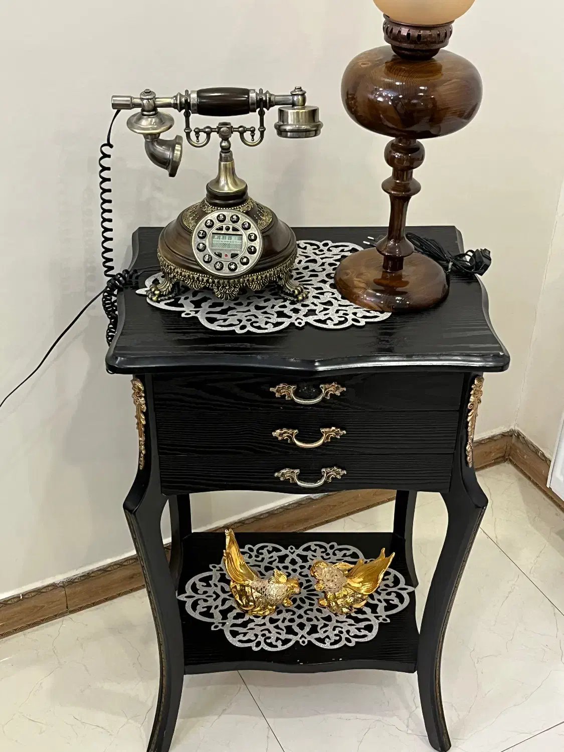 تلفن و میز تلفن|تلفن رومیزی|پاکدشت, پاکدشت (مامازند)|دیوار