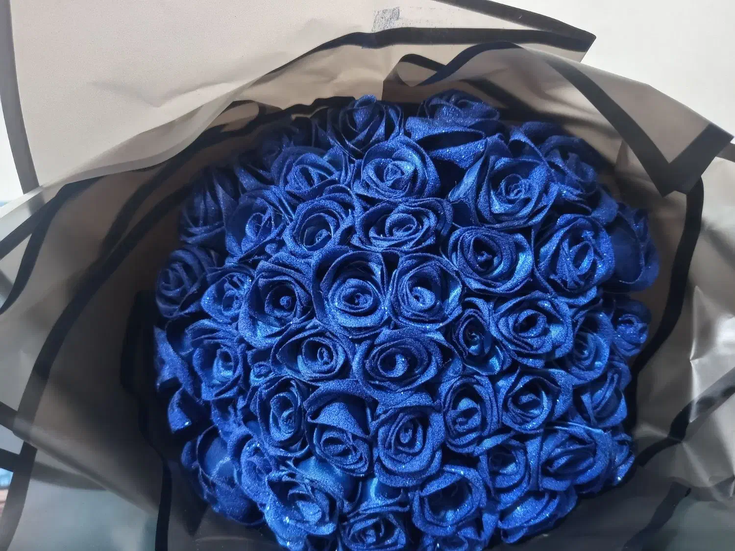 دسته گل تمیز|گل مصنوعی|اراک, |دیوار