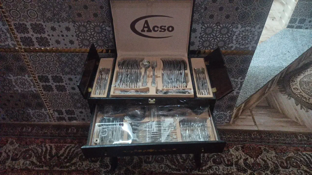 تعدادی لوازم برقی|ظروف سرو و پذیرایی|مشهد, انصار|دیوار