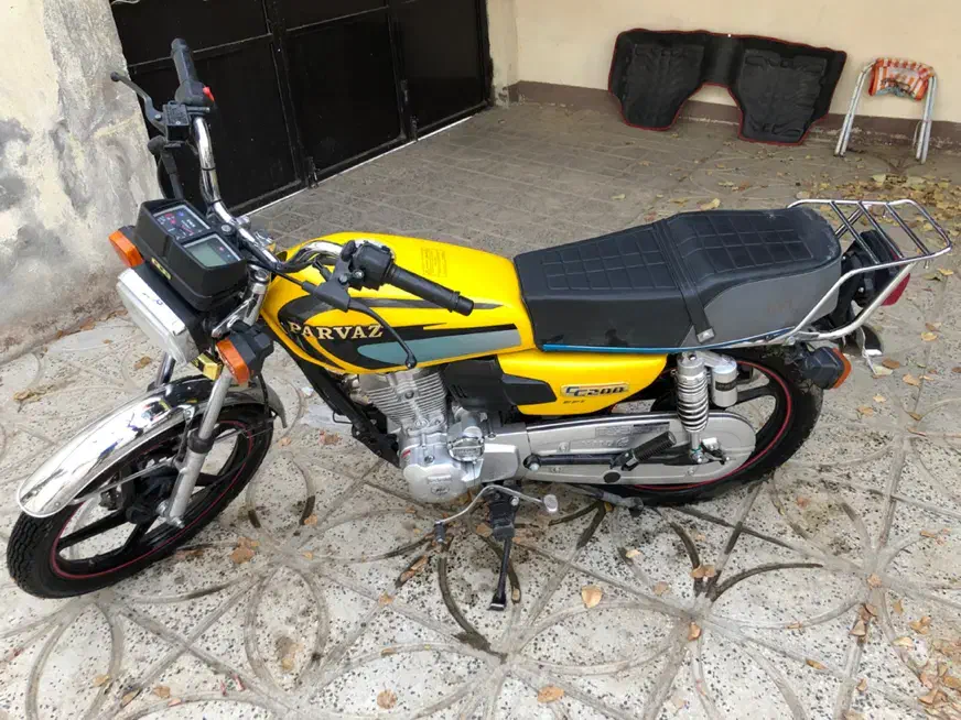 موتور ( هندا ) 200 پرواز|موتورسیکلت|تویسرکان, |دیوار