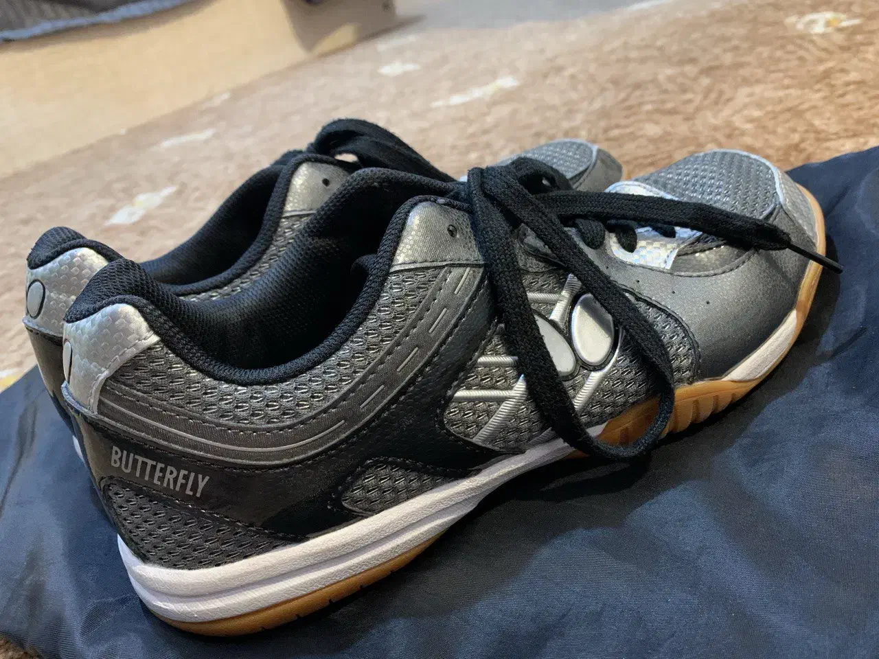 کفش اورجینال پینگ پونگ سایز ۴۲|ورزش‌های توپی|بندر ماهشهر, |دیوار