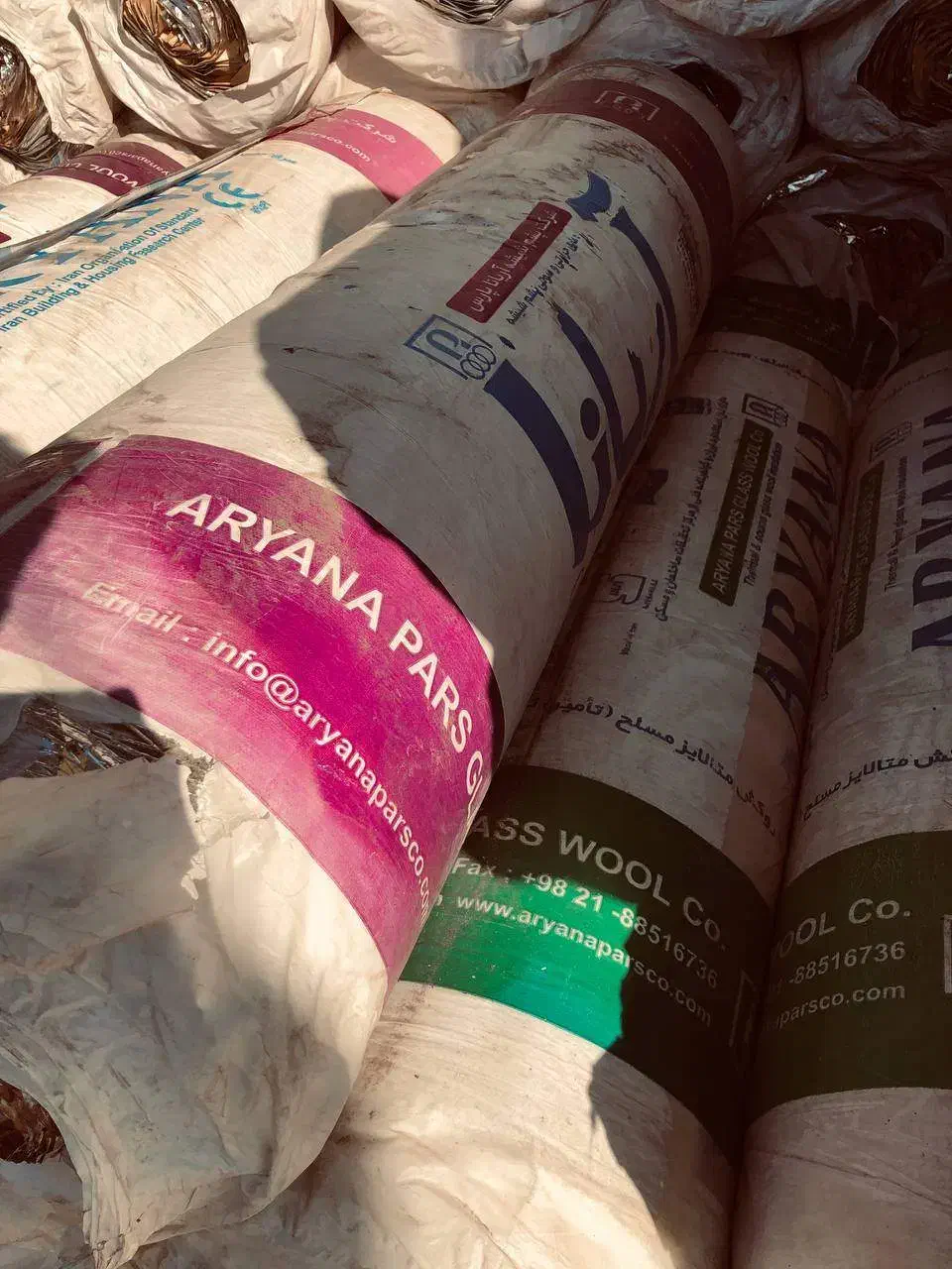 پشم شیشه ایزوران و آریانا/اقساطی|مصالح و تجهیزات ساختمان|مشهد, خین عرب|دیوار