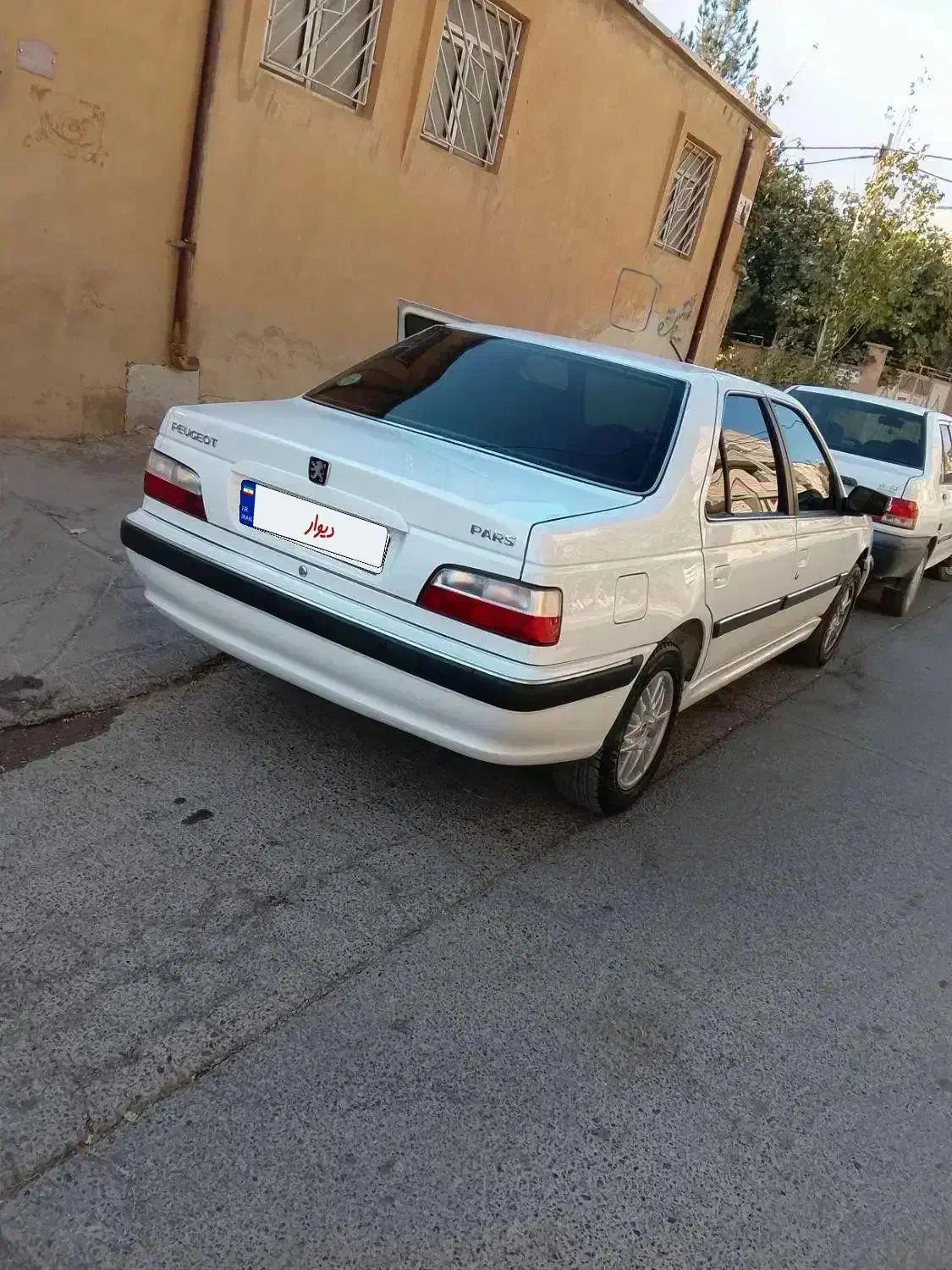 پژو پارس مدل 1402|خودرو سواری و وانت|ایلام, |دیوار